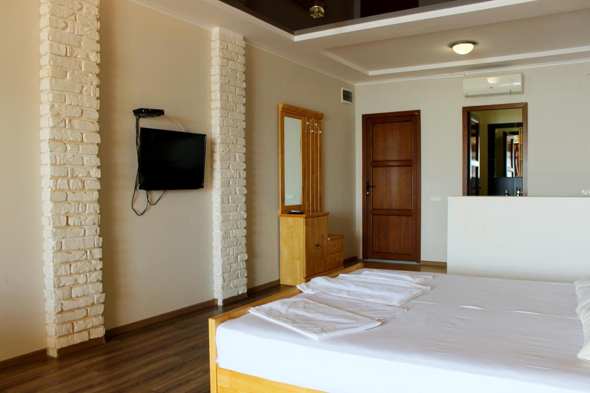 Vip Apartments Sovinion Одесса Экстерьер фото